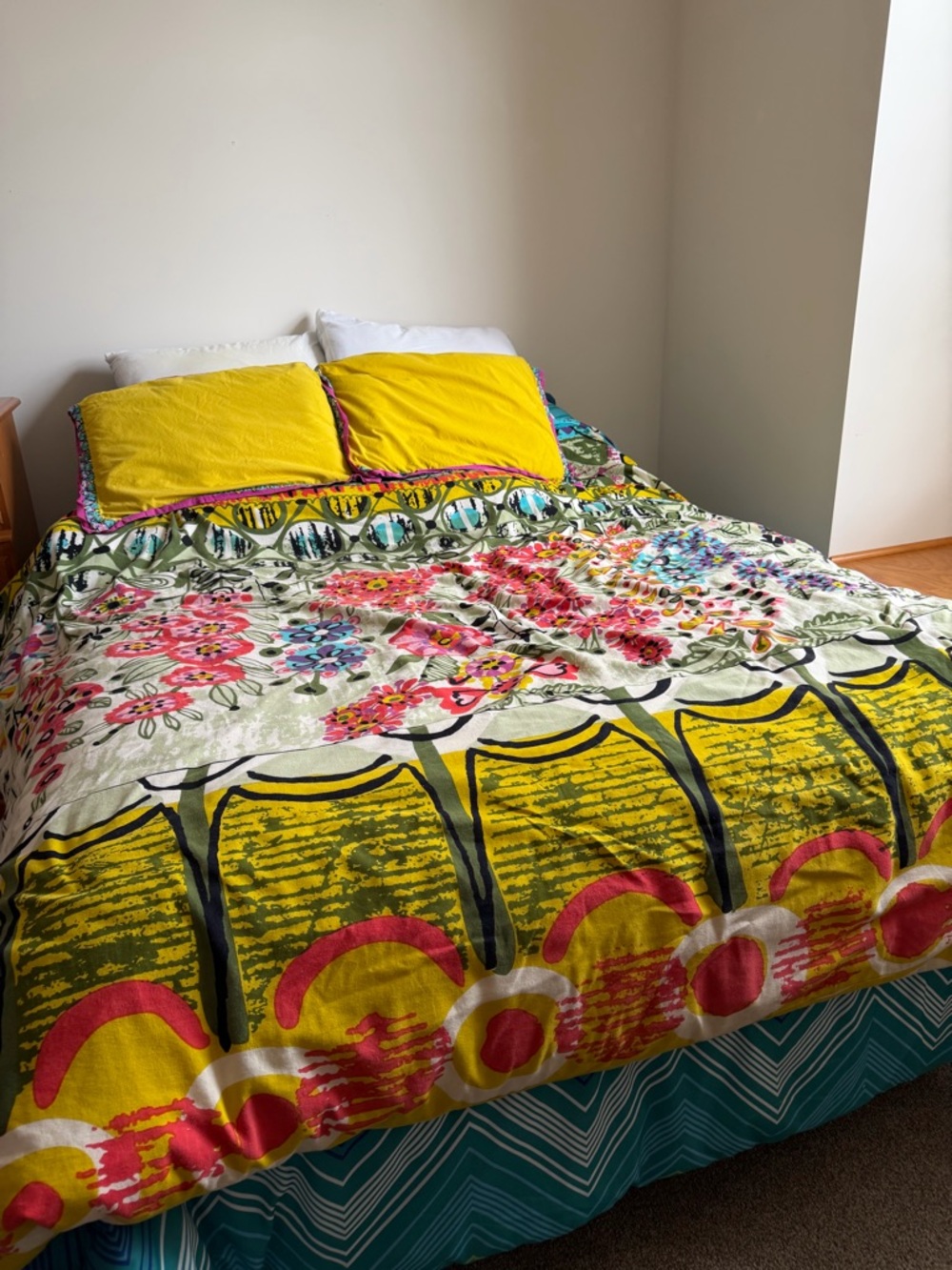 Pottery Barn Teen (PBTeen) Full-Size Duvet Cover and Pillow Shams